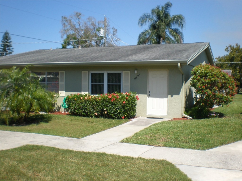 302 Canton Court #54 Sun City Center FL 33573 T3521133 image1