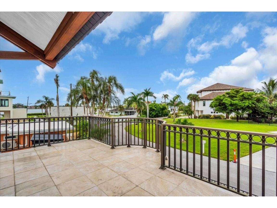 302 Colonia Lane W Nokomis FL 34275 - DONA BAY N6140595 image10