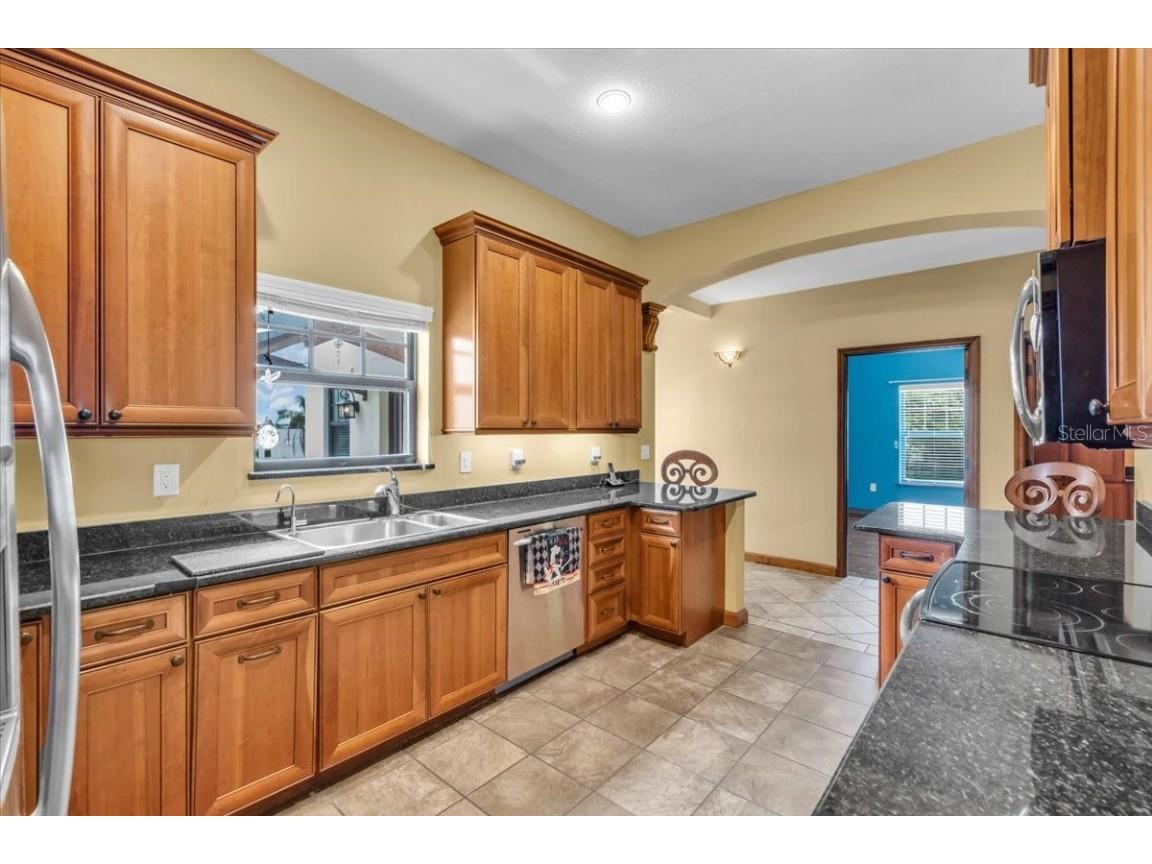 302 Colonia Lane W Nokomis FL 34275 - DONA BAY N6140595 image18