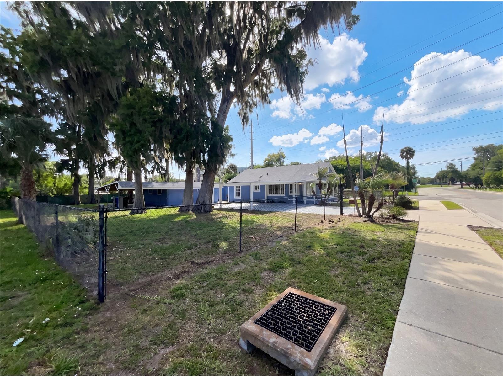 302 E Drury Avenue Kissimmee FL 34744 O6411839 image37