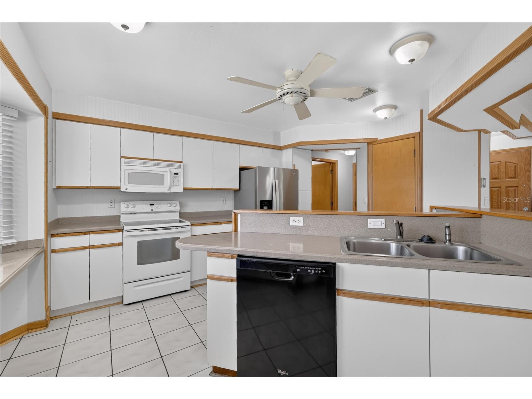 302 E Mirror Lake Drive Fruitland Park FL 34731 - Mirror Lake G5114324 image10