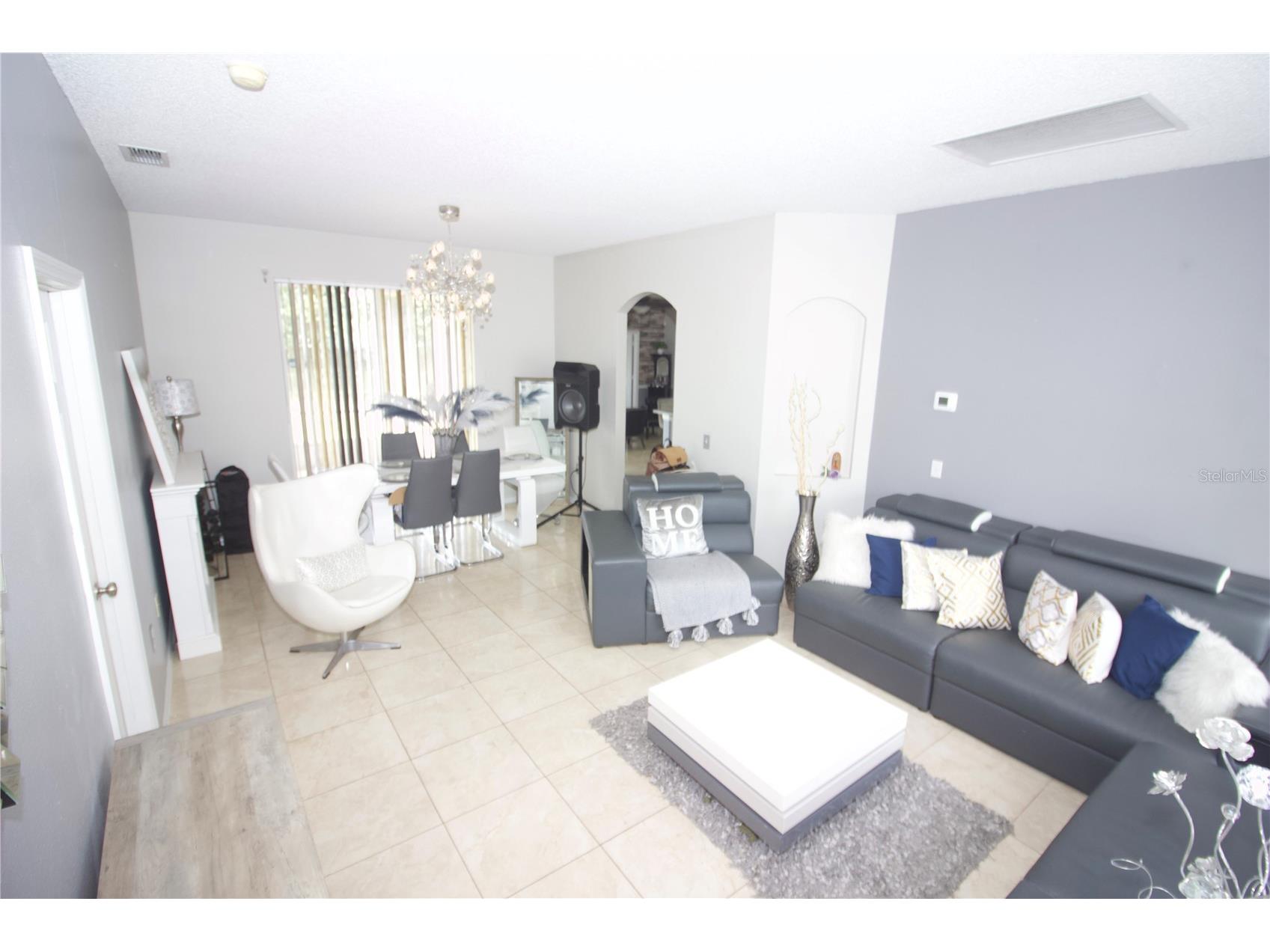 302 Ferrara Court Kissimmee FL 34758 S5147942 image5