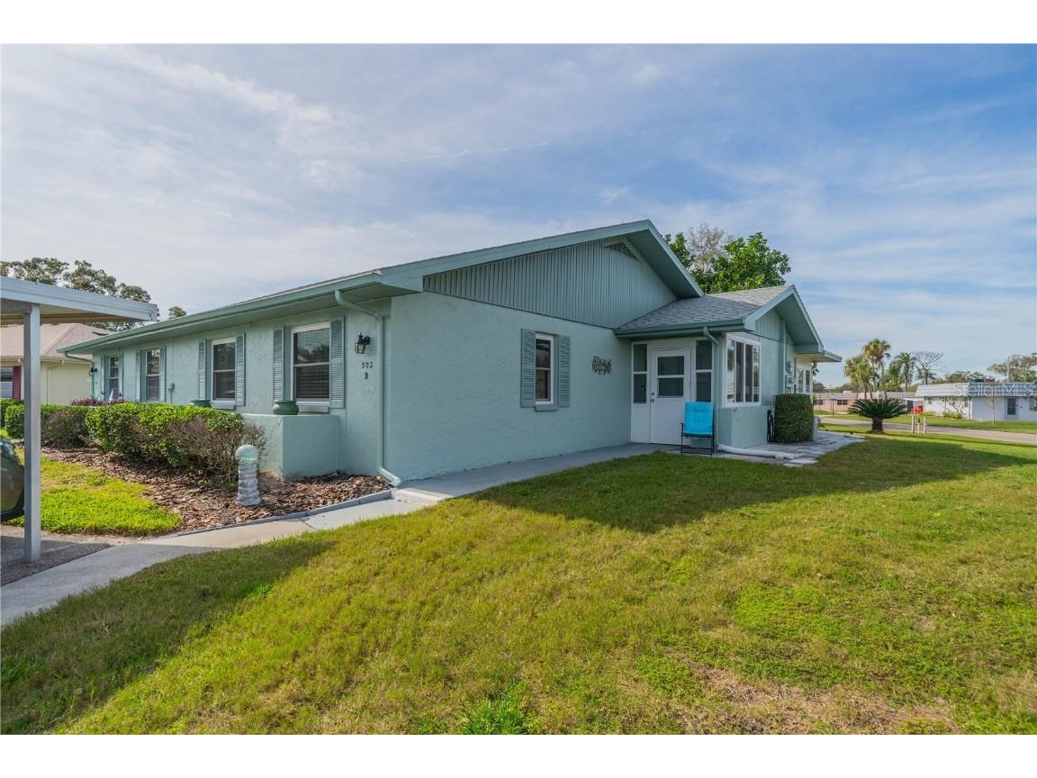 302 Fowling Court #B Sun City Center FL 33573 T3497833 image1