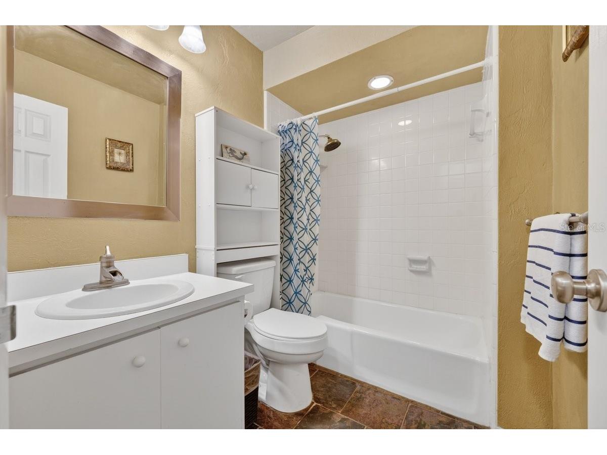 302 Gatewood Court Ormond Beach FL 32174 V4949358 image18