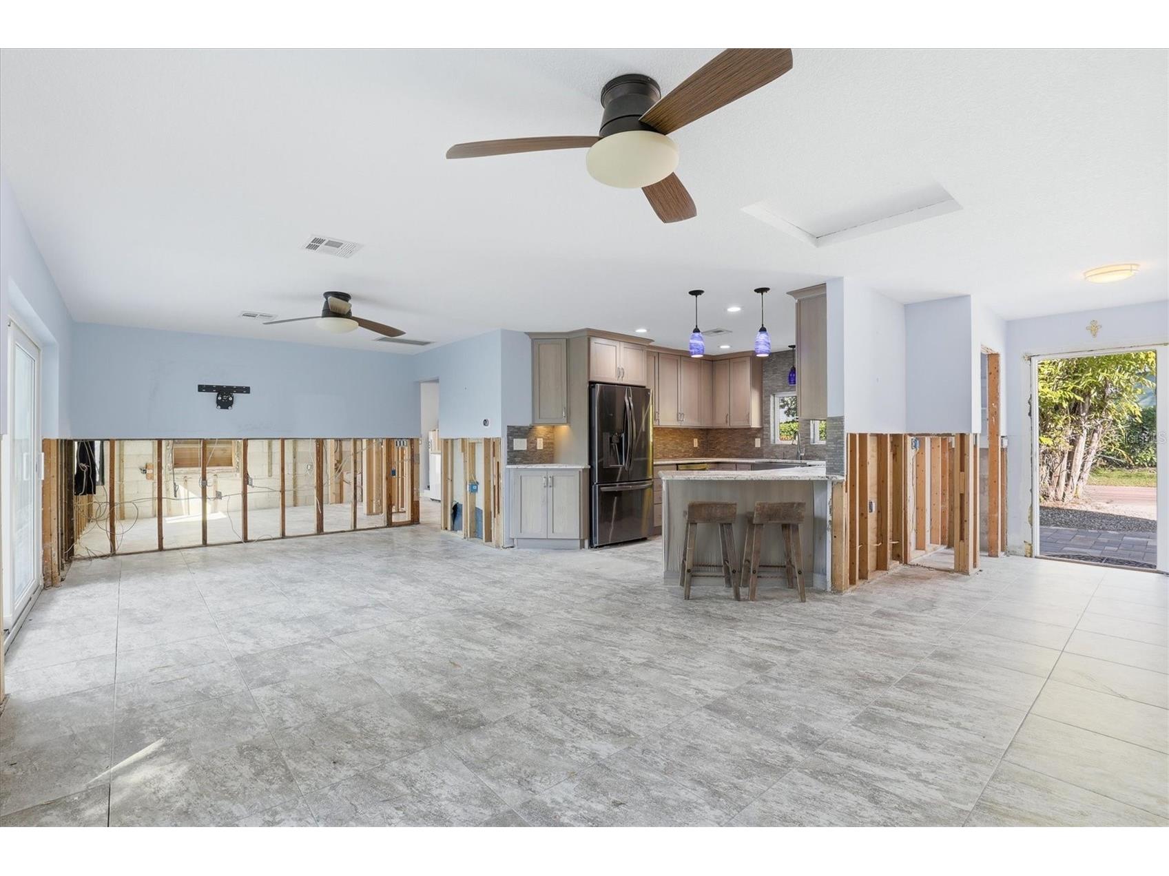 302 Georgia Avenue Crystal Beach FL 34681 TB8491909 image12