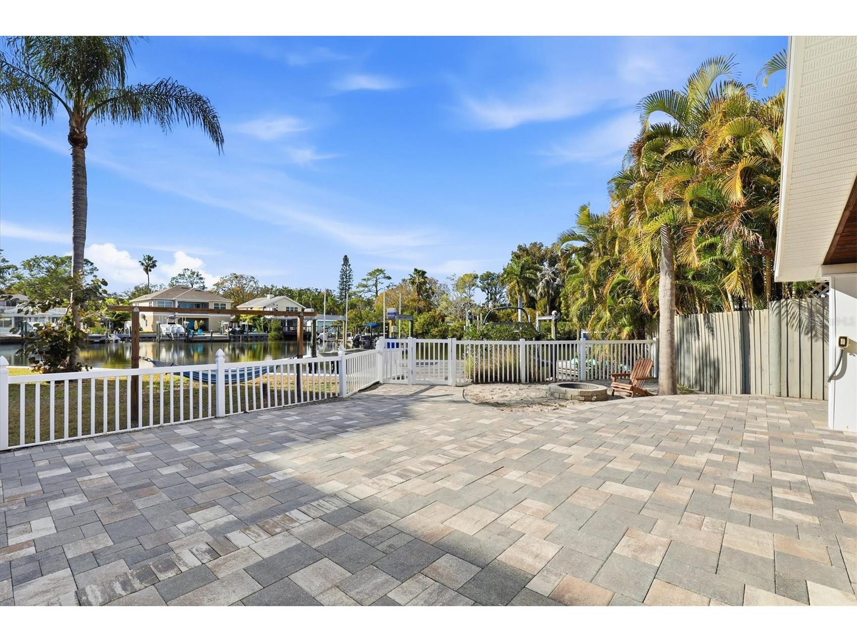 302 Georgia Avenue Crystal Beach FL 34681 TB8491909 image39