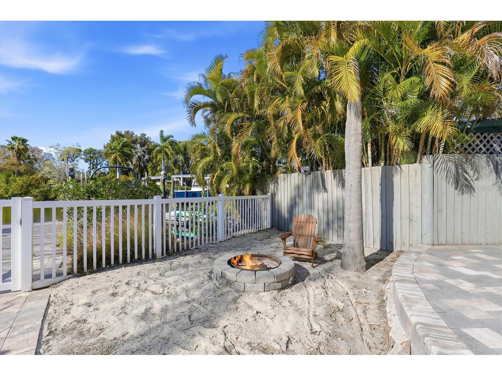 302 Georgia Avenue Crystal Beach FL 34681 TB8491909 image40
