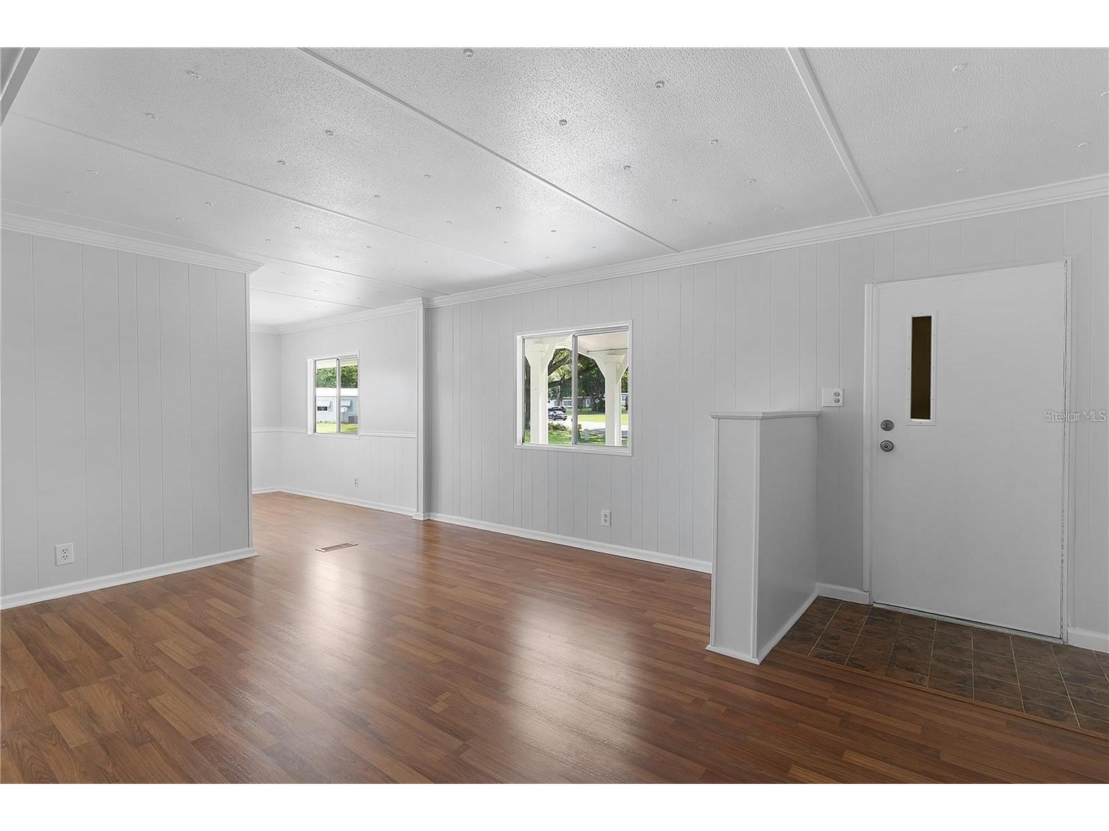 302 Ivanhoe Circle Lady Lake FL 32159 G5107334 image4