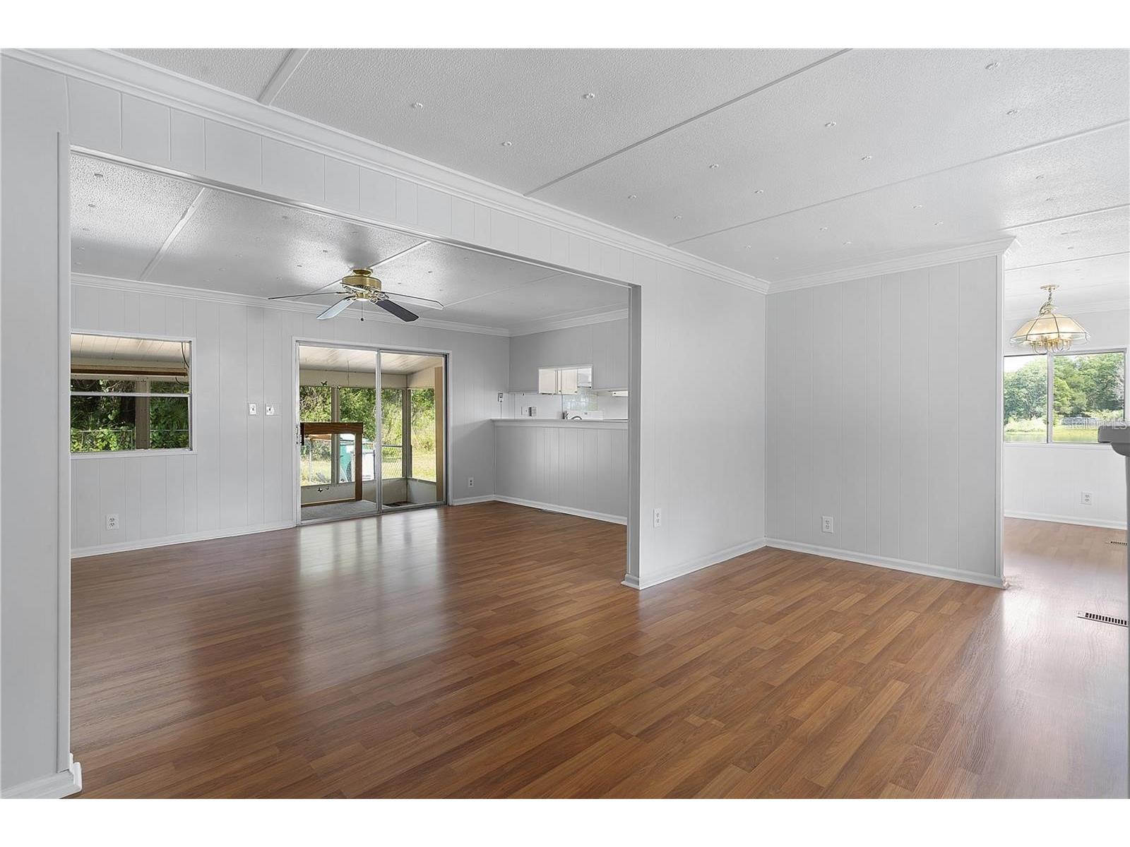 302 Ivanhoe Circle Lady Lake FL 32159 G5107334 image5