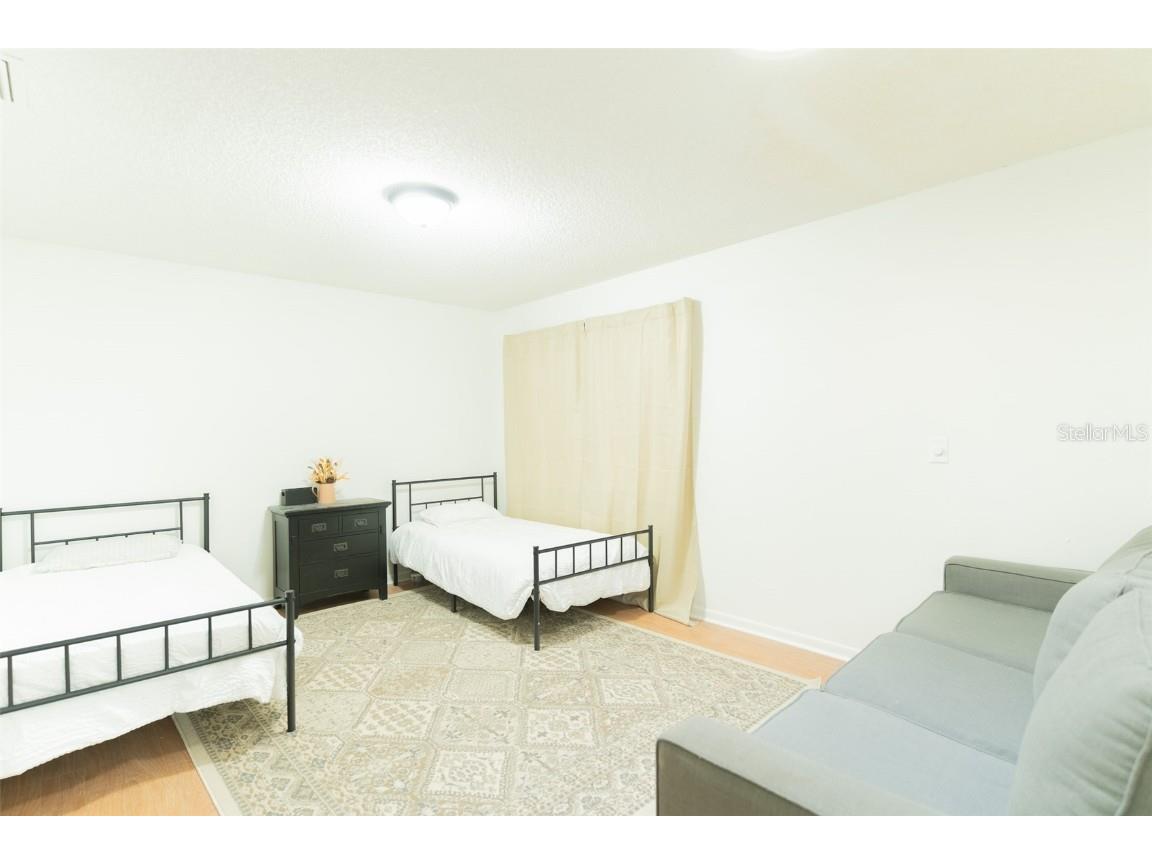 302 La Serena Winter Haven FL 33884 P4936970 image12