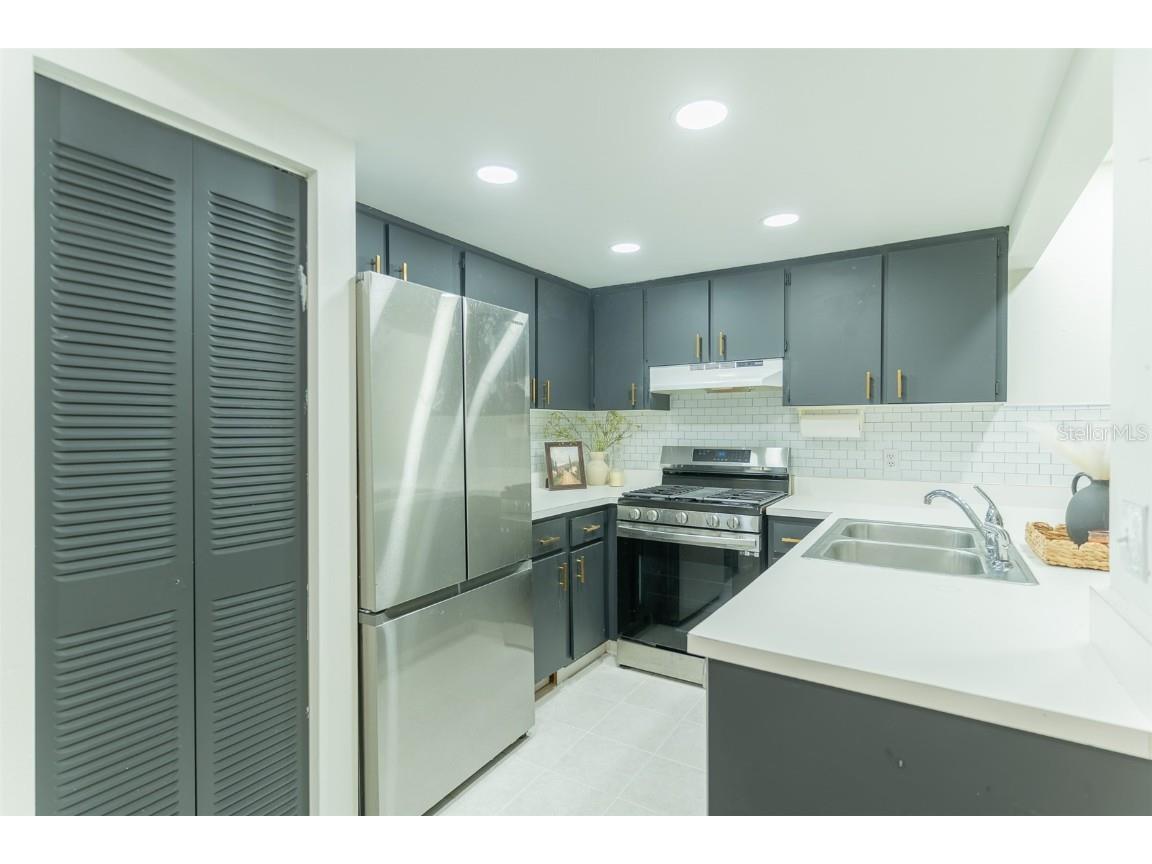 302 La Serena Winter Haven FL 33884 P4936970 image8