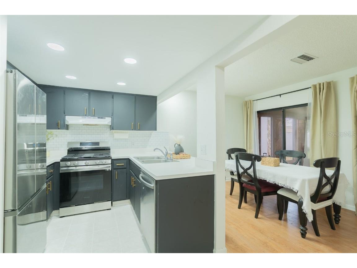 302 La Serena Winter Haven FL 33884 P4936970 image9