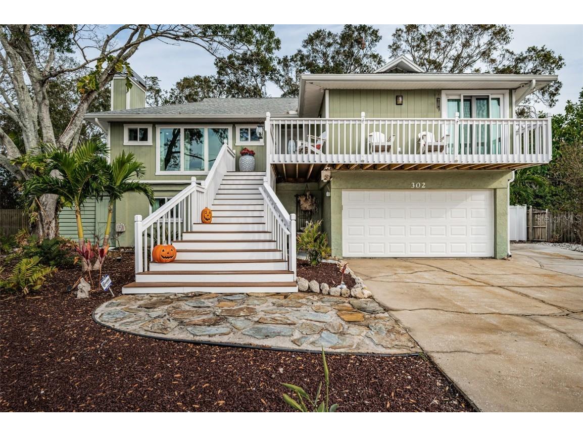 302 Lagoon Drive Palm Harbor FL 34683 TB8316109 image1