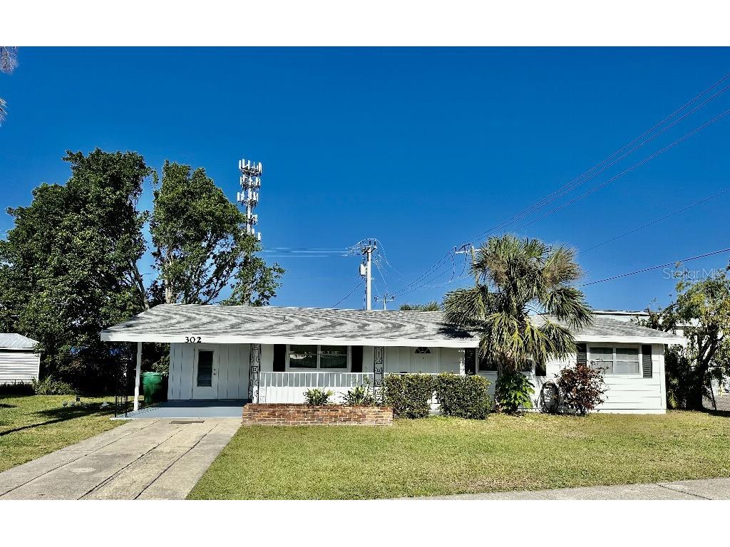 302 Lasayette Drive NE Port Charlotte FL 33952 T3434804 image1