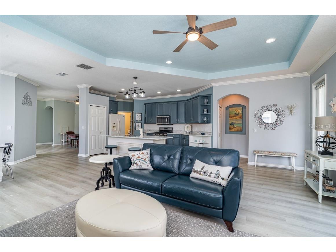 302 Latitude Place Apollo Beach FL 33572 TB8445227 image9