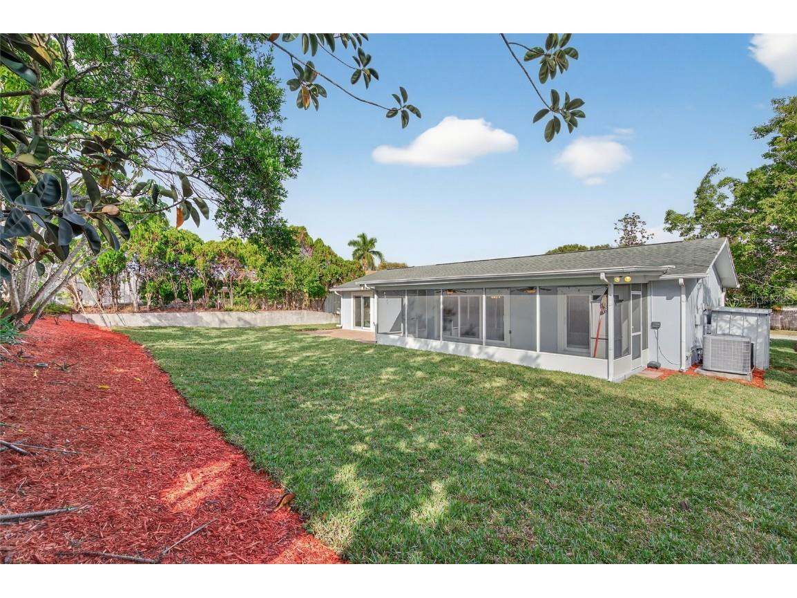 302 Leafwood Road Tarpon Springs FL 34689 W7880672 image47