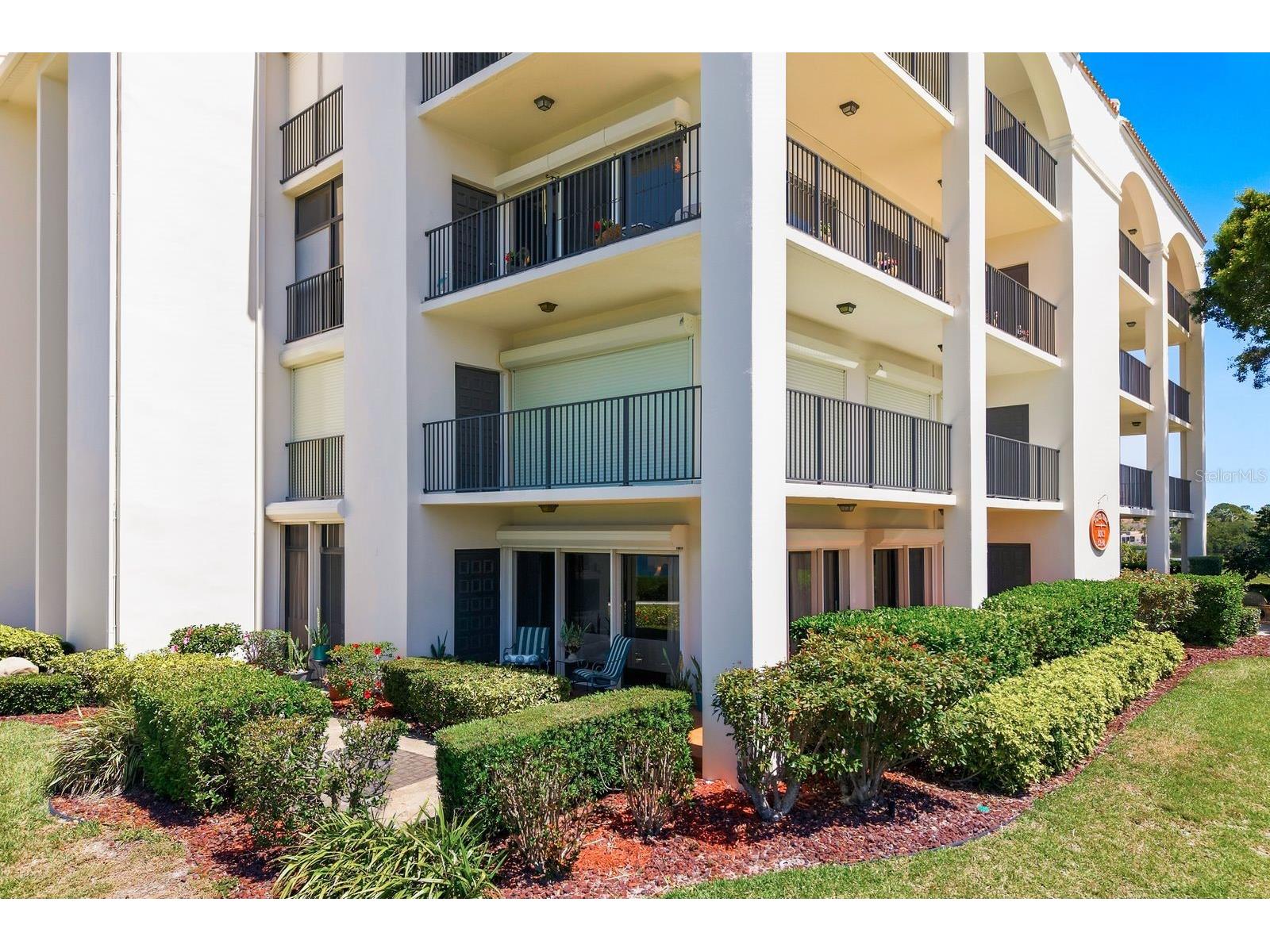 302 Mariner Drive #302 Tarpon Springs FL 34689 TB8501199 image2