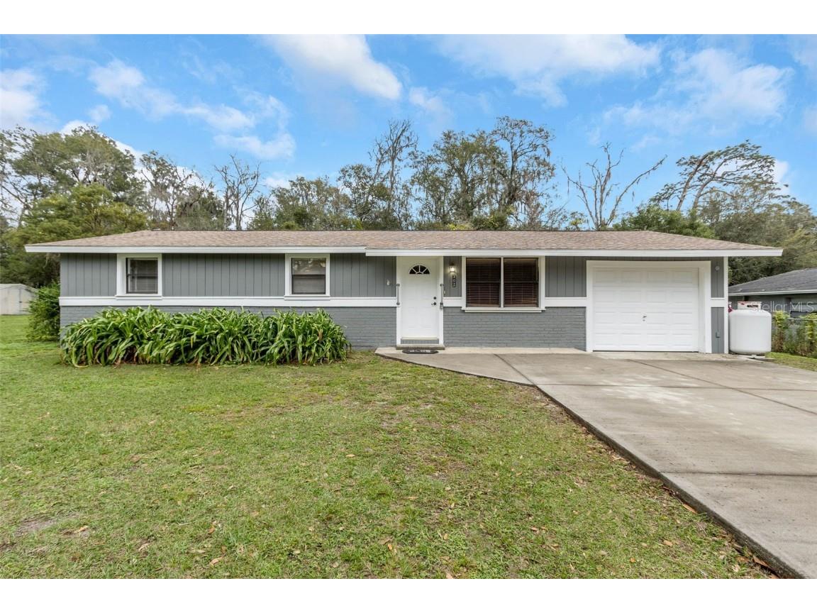 302 Midwood Drive Plant City FL 33566 T3494150 image1