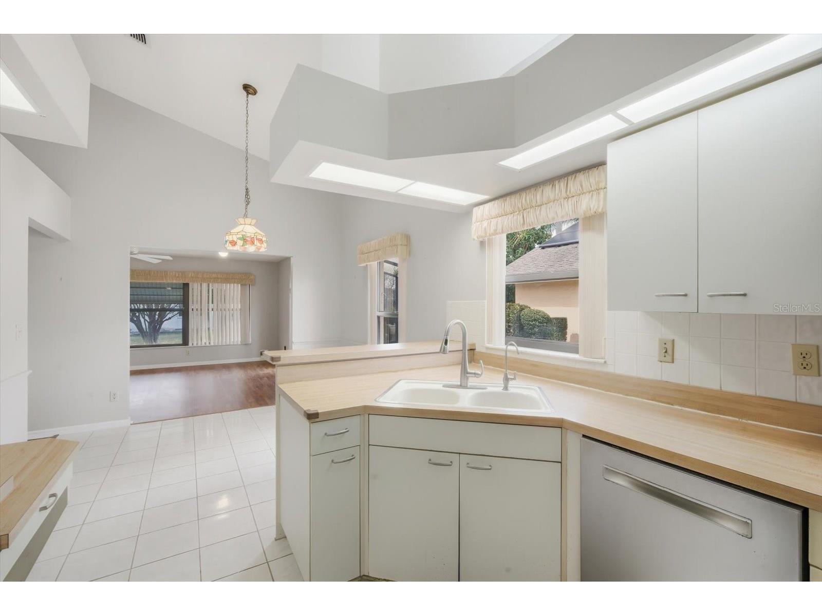 302 Northway Drive Sun City Center FL 33573 TB8483369 image18