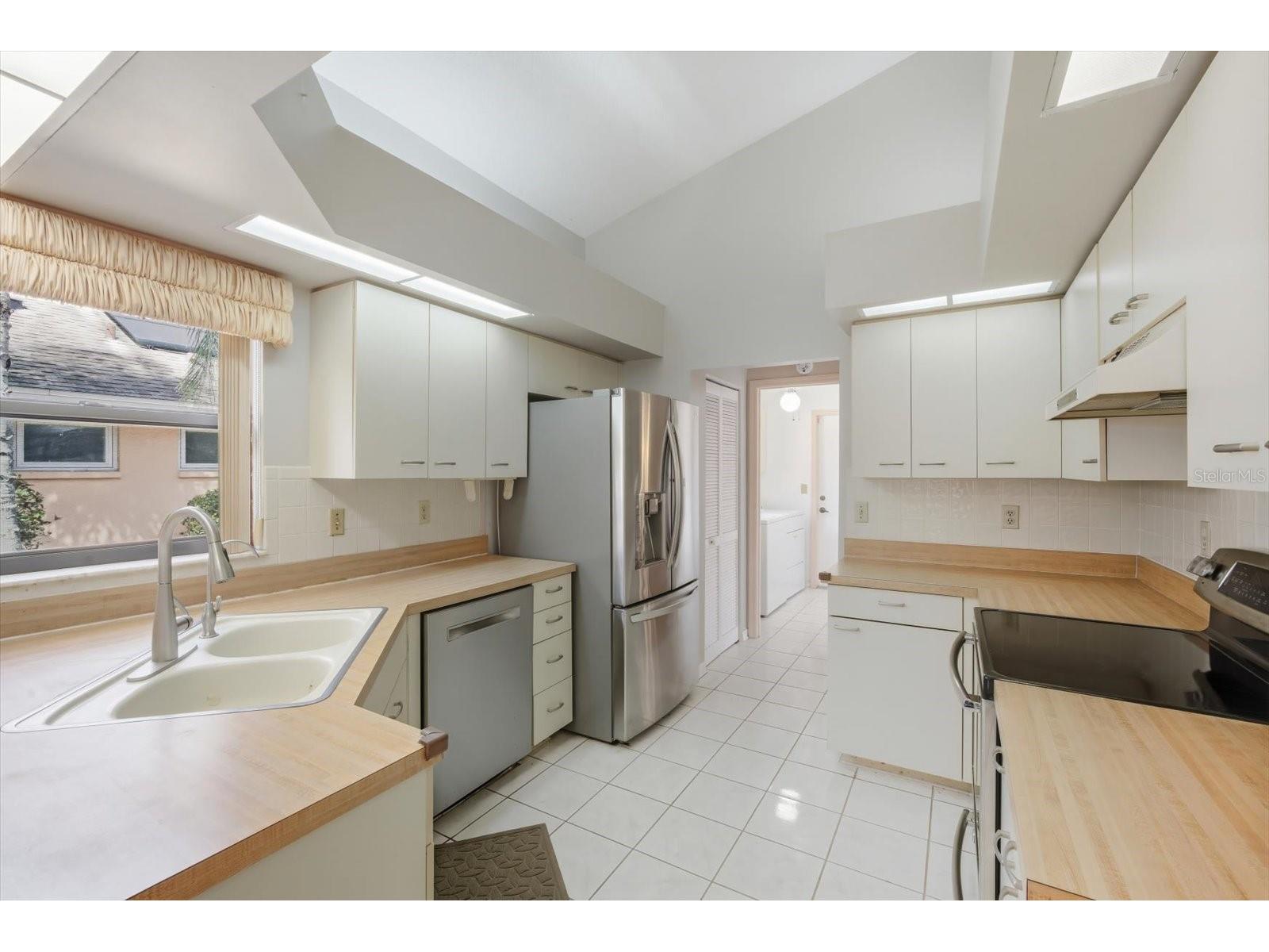 302 Northway Drive Sun City Center FL 33573 TB8483369 image19
