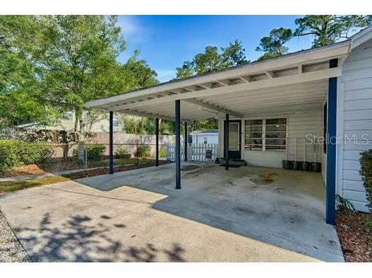 302 NW 19 Street Gainesville FL 32603 GC540341 image6