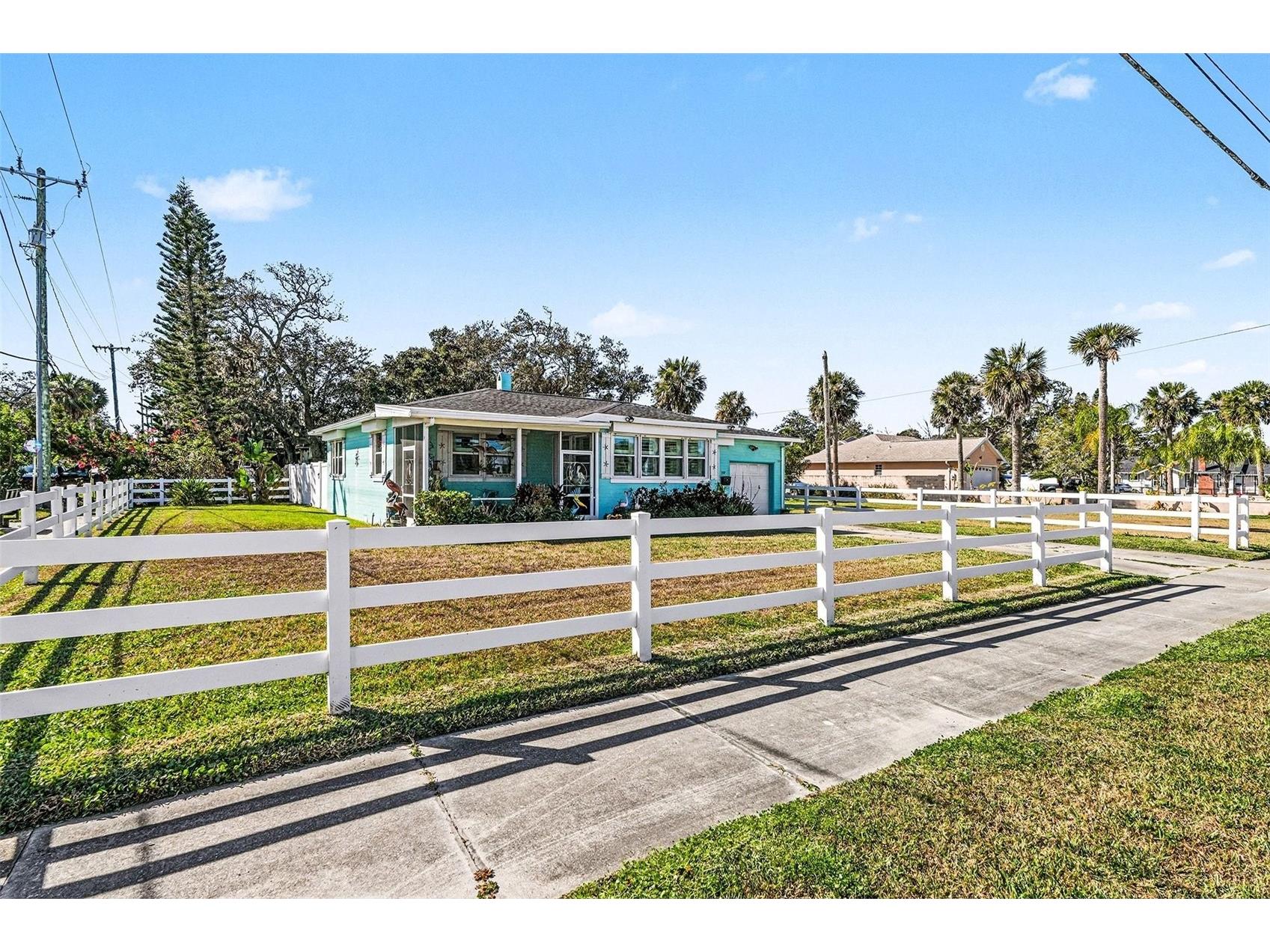 302 Riverside Drive Daytona Beach FL 32117 O6378852 image1