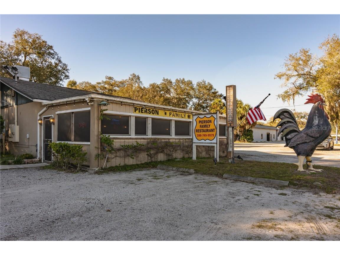 302 S Center Street Pierson FL 32180 V4933774 image3