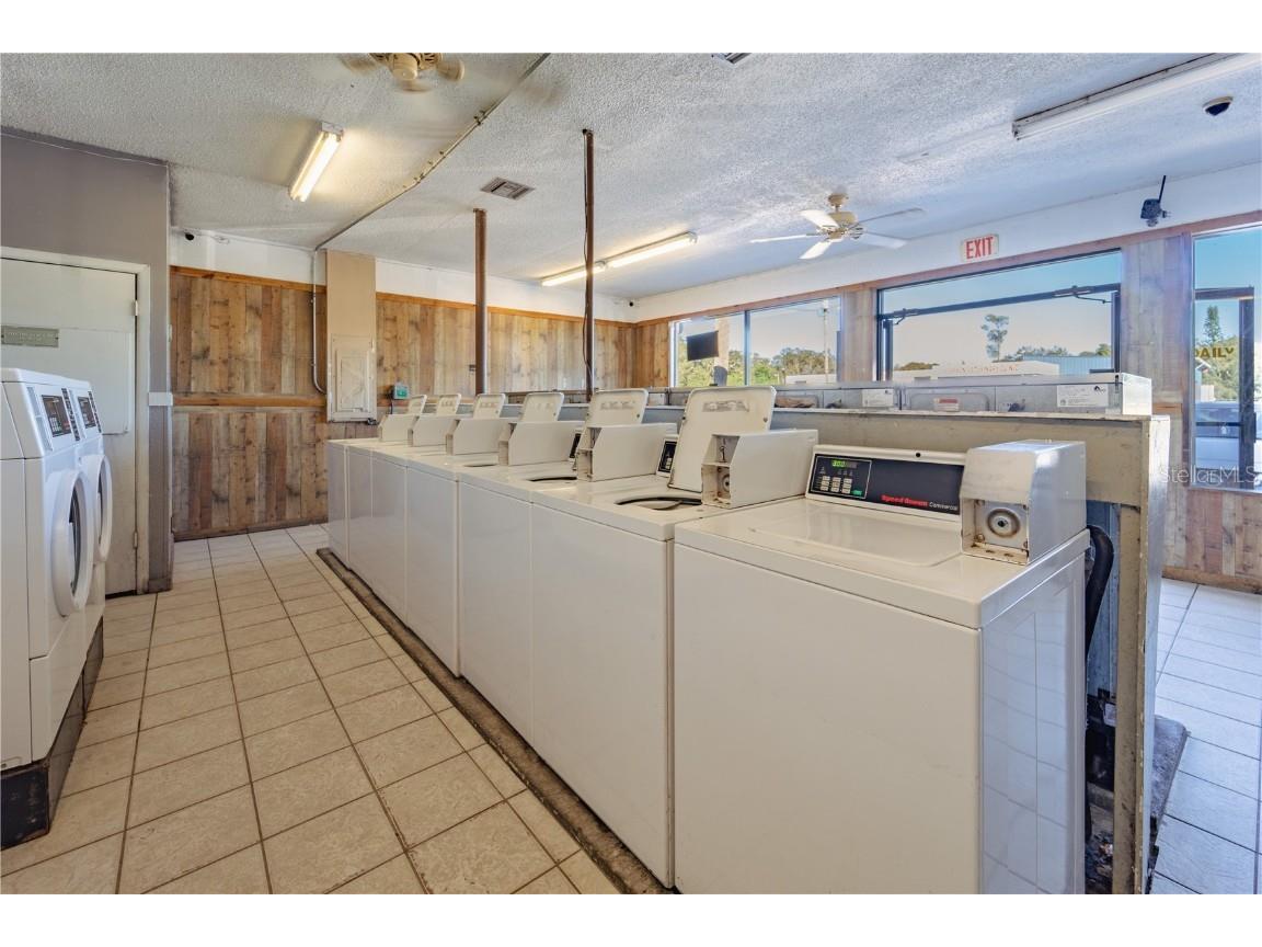 302 S Center Street Pierson FL 32180 V4933774 image39