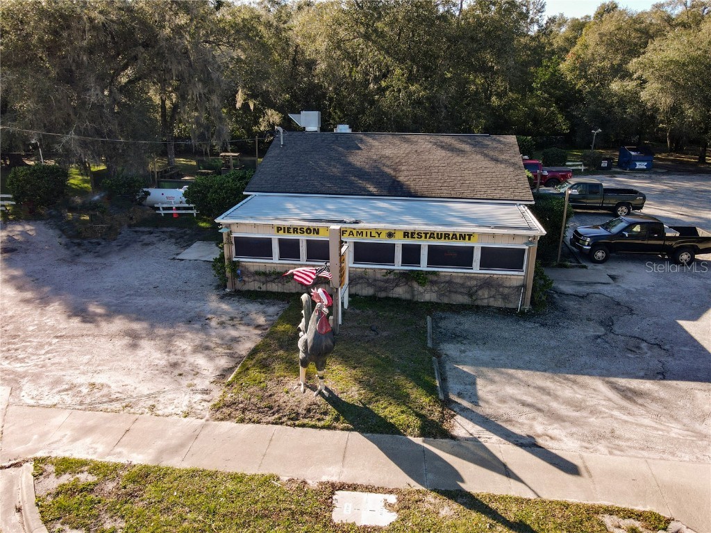 302 S Center Street Pierson FL 32180 V4933774 image5
