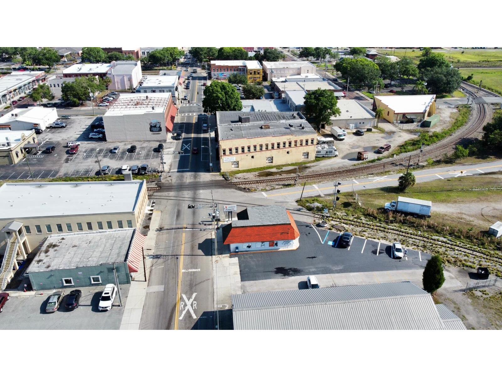 302 S Collins Street Plant City FL 33563 TB8464209 image23