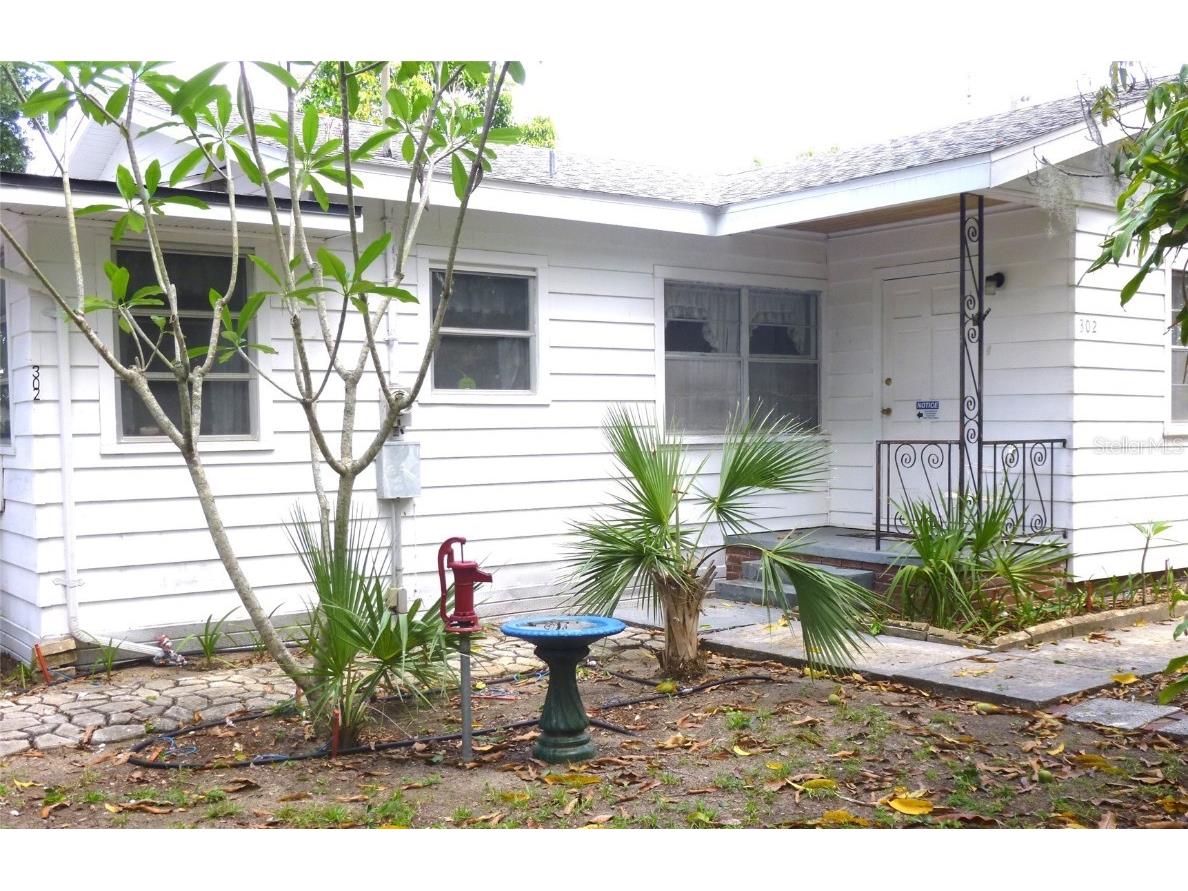 302 S Palm Avenue Frostproof FL 33843 K4902940 image1