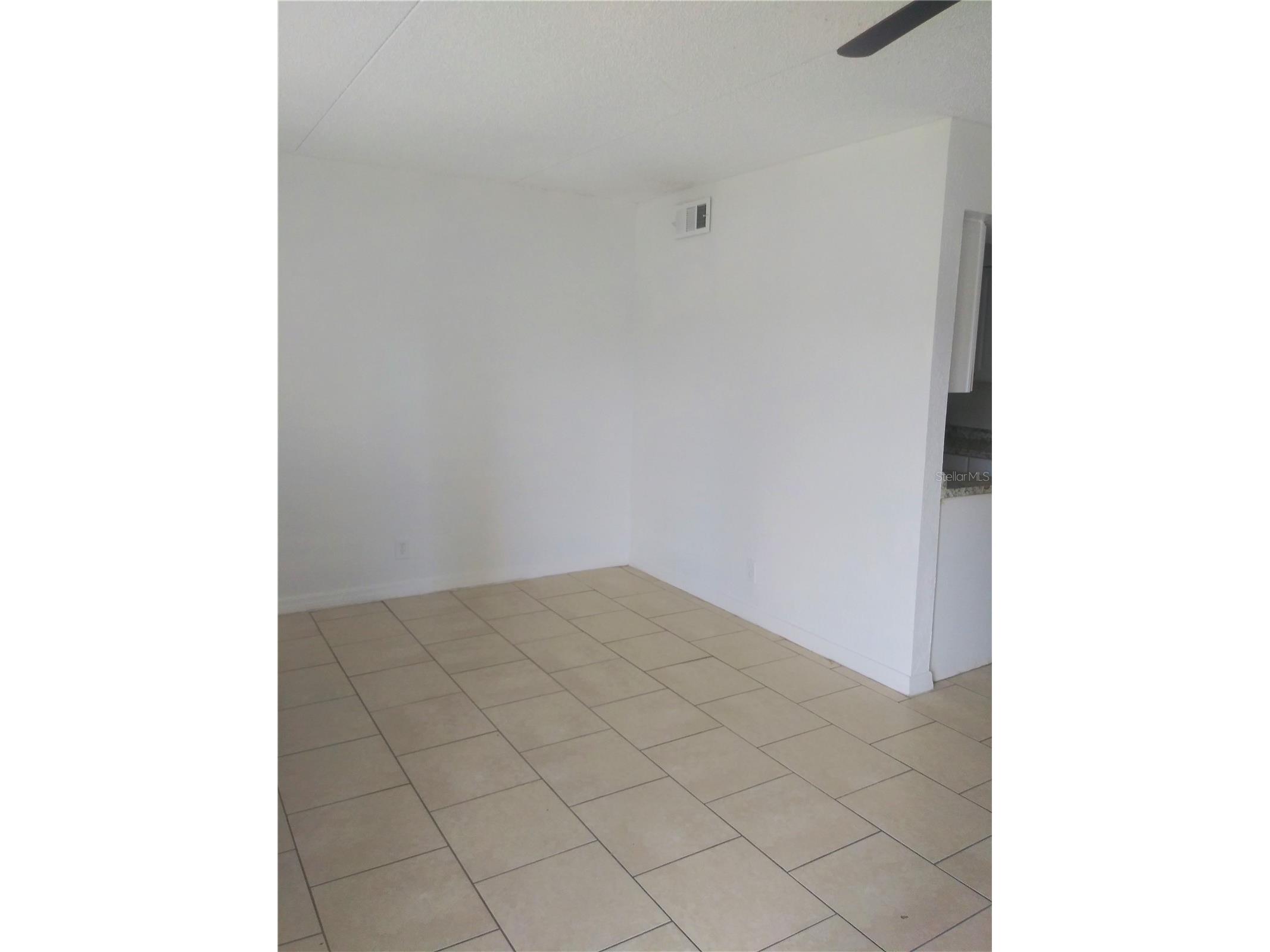 302 S Spring Garden Avenue #B09 Deland FL 32720 O6391786 image3