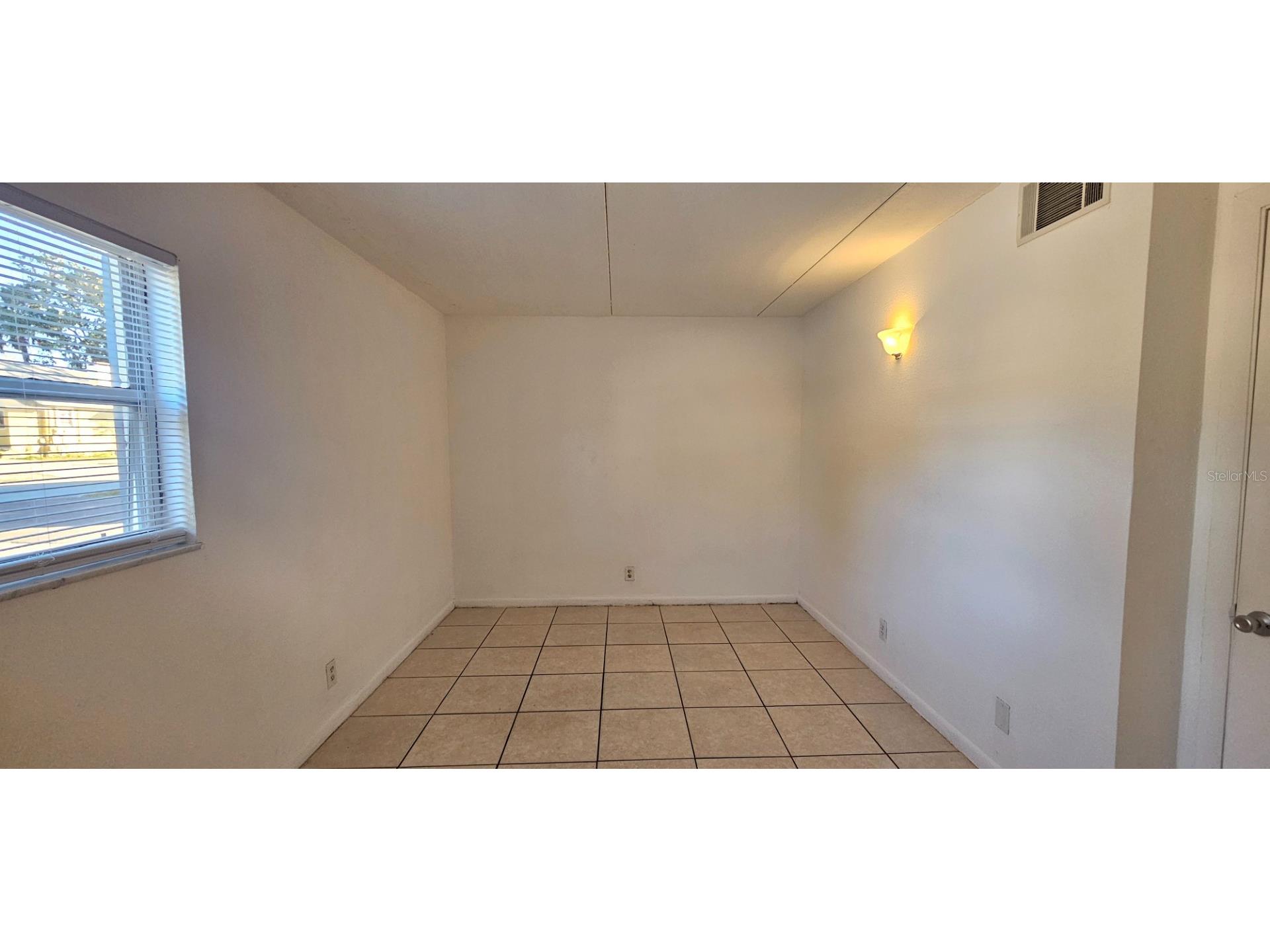 302 S Spring Garden Avenue #C01 Deland FL 32720 O6394216 image3