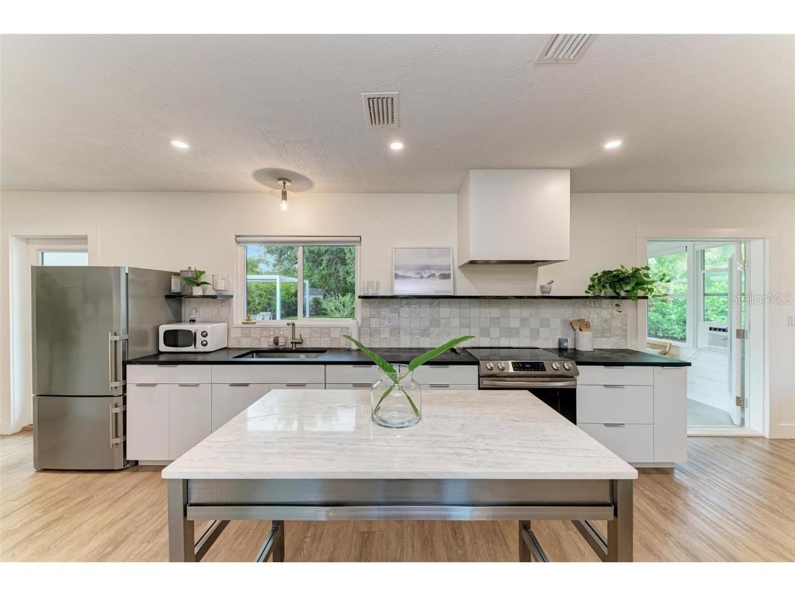 302 San Marco Drive Venice FL 34285 A4665434 image7