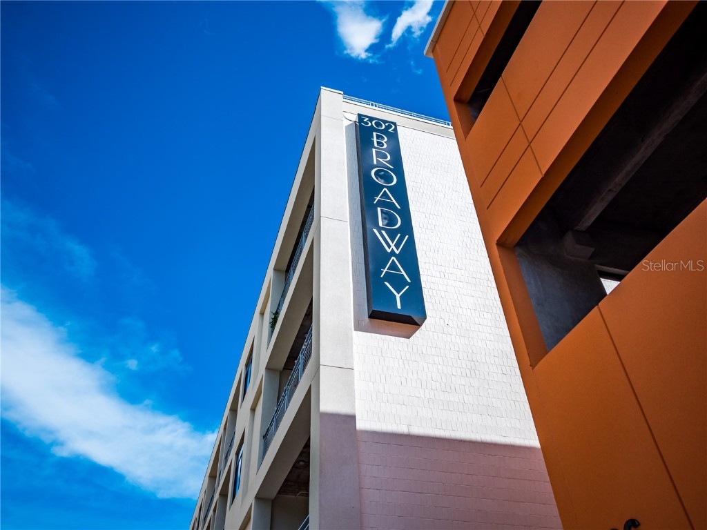 302 SE Broadway Street #110 Ocala FL 34471 OM655267 image1