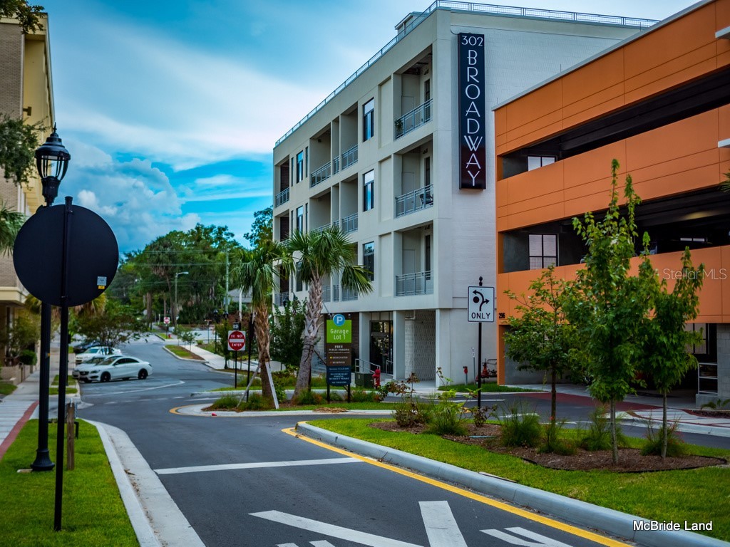 302 SE Broadway Street #110 Ocala FL 34471 OM713650 image1