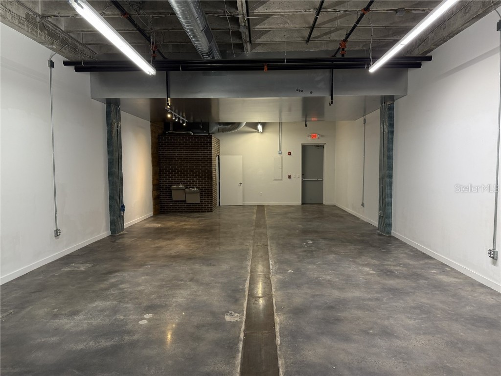302 SE Broadway Street #110 Ocala FL 34471 OM713650 image3