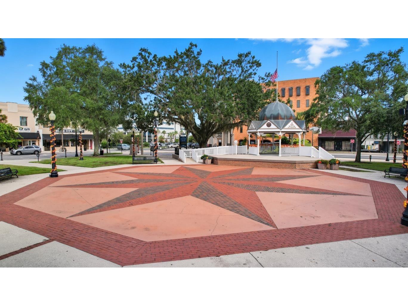 302 SE Broadway Street #460 Ocala FL 34471 OM710918 image40