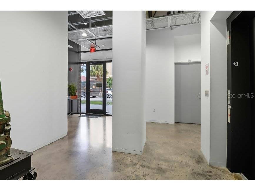 302 SE Broadway Street #460 Ocala FL 34471 OM710918 image7