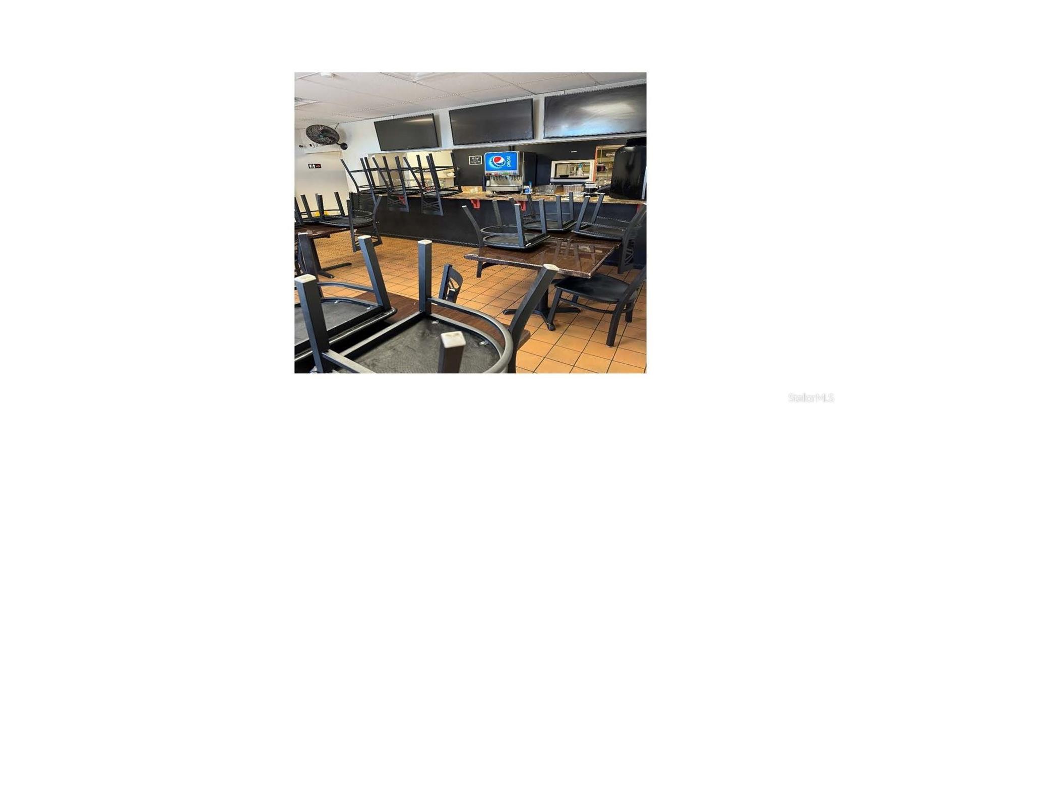 302 SW Tulip Boulevard Port Saint Lucie FL 34953 O6397329 image7
