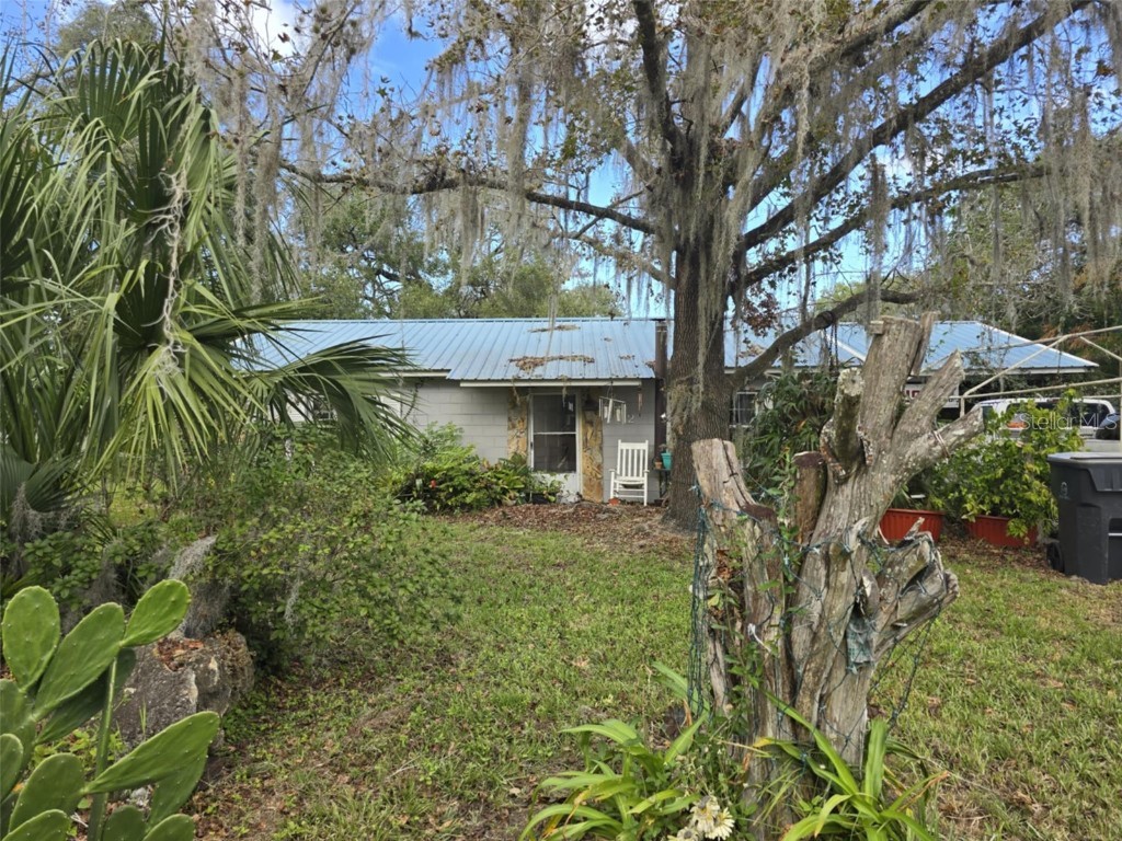 302 W Hunt Avenue Bushnell FL 33513 G5089063 image1