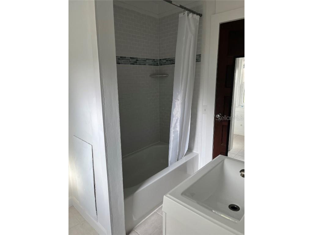 302 W Wall Street Frostproof FL 33843 K4903161 image12