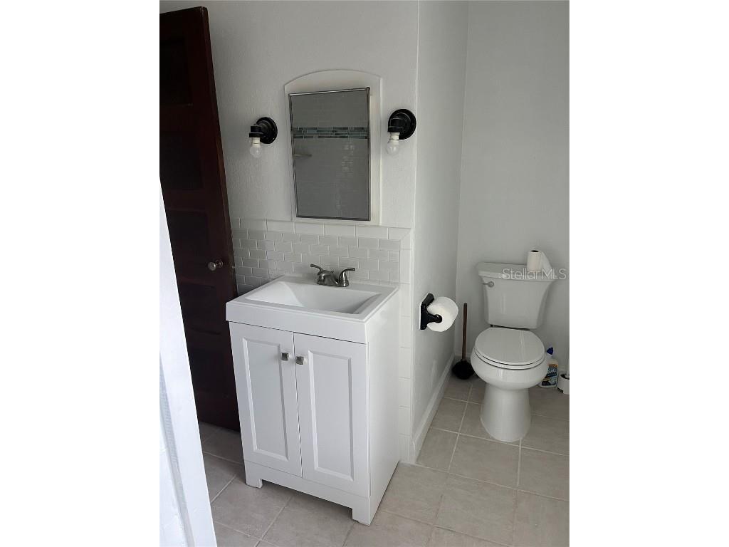 302 W Wall Street Frostproof FL 33843 K4903161 image13