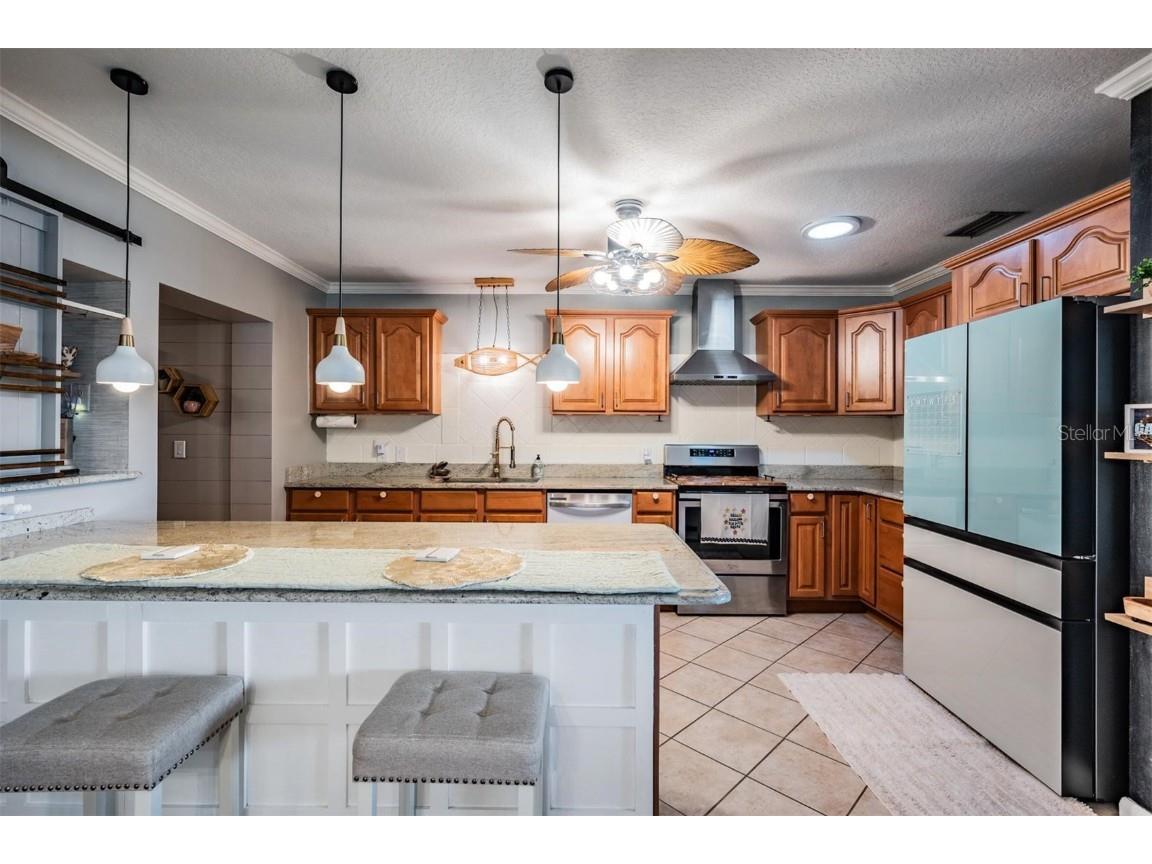 302 Whitcomb Boulevard Tarpon Springs FL 34689 - WHITCOMB BAYOU TB8449597 image11