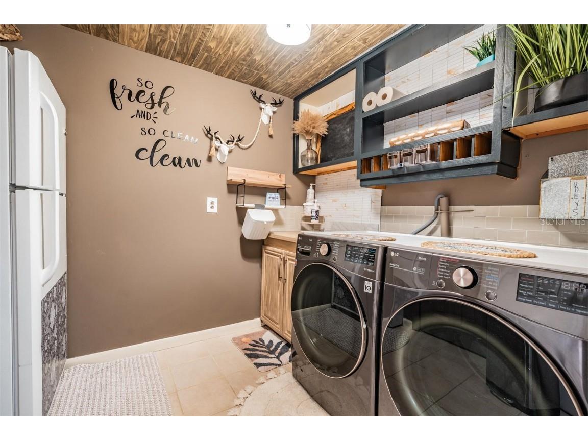 302 Whitcomb Boulevard Tarpon Springs FL 34689 - WHITCOMB BAYOU TB8449597 image18