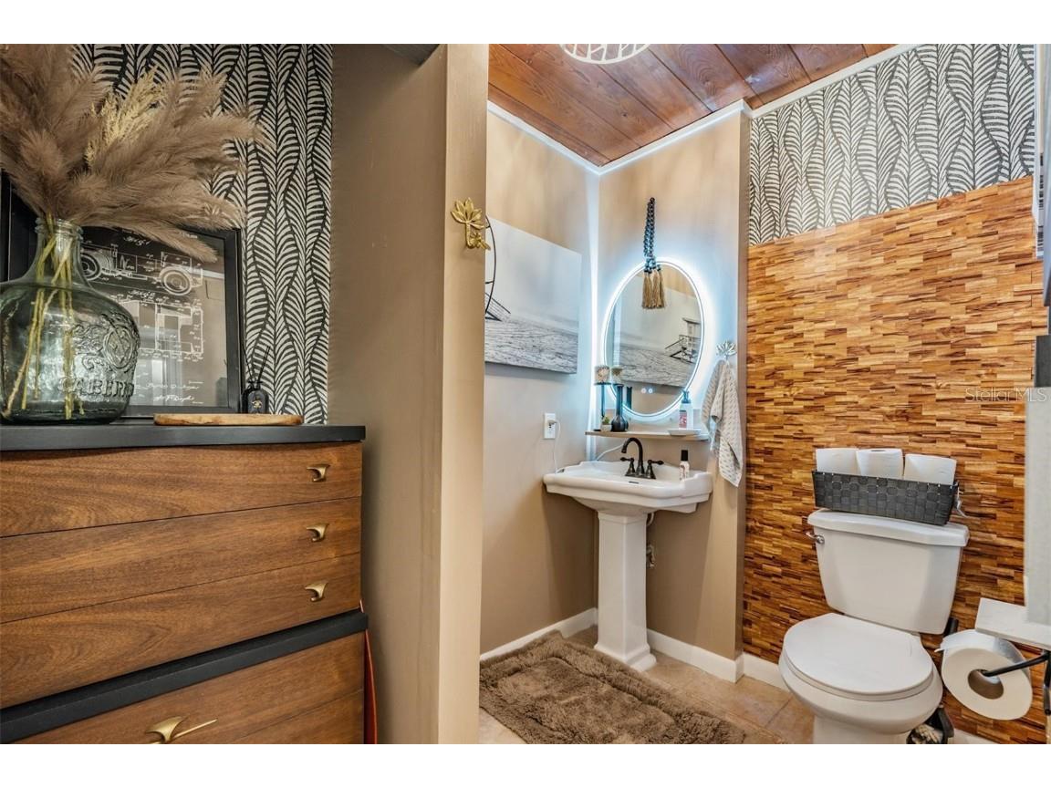 302 Whitcomb Boulevard Tarpon Springs FL 34689 - WHITCOMB BAYOU TB8449597 image19