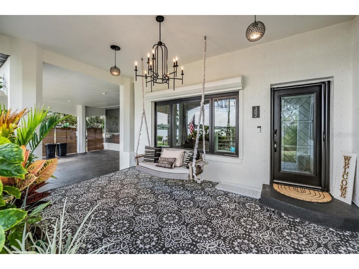 302 Whitcomb Boulevard Tarpon Springs FL 34689 - WHITCOMB BAYOU TB8449597 image3