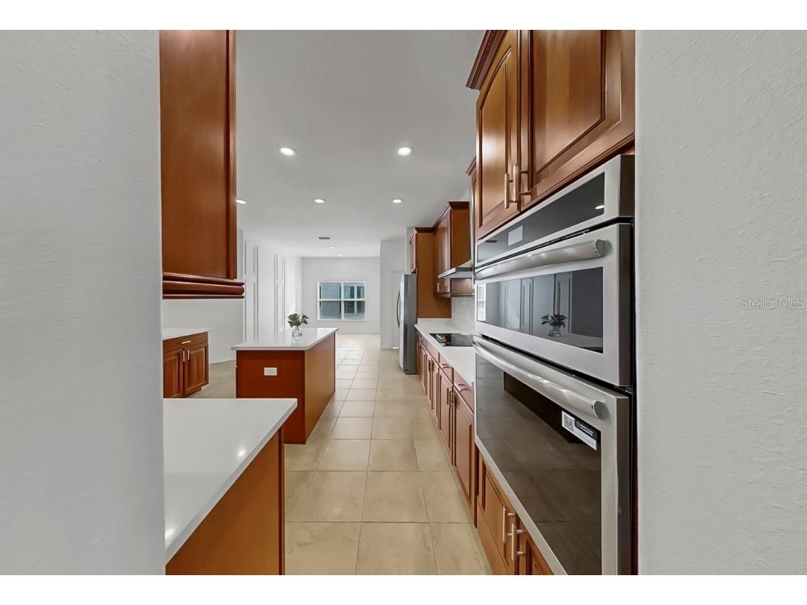 302 York Dale Drive Ruskin FL 33570 TB8445760 image16