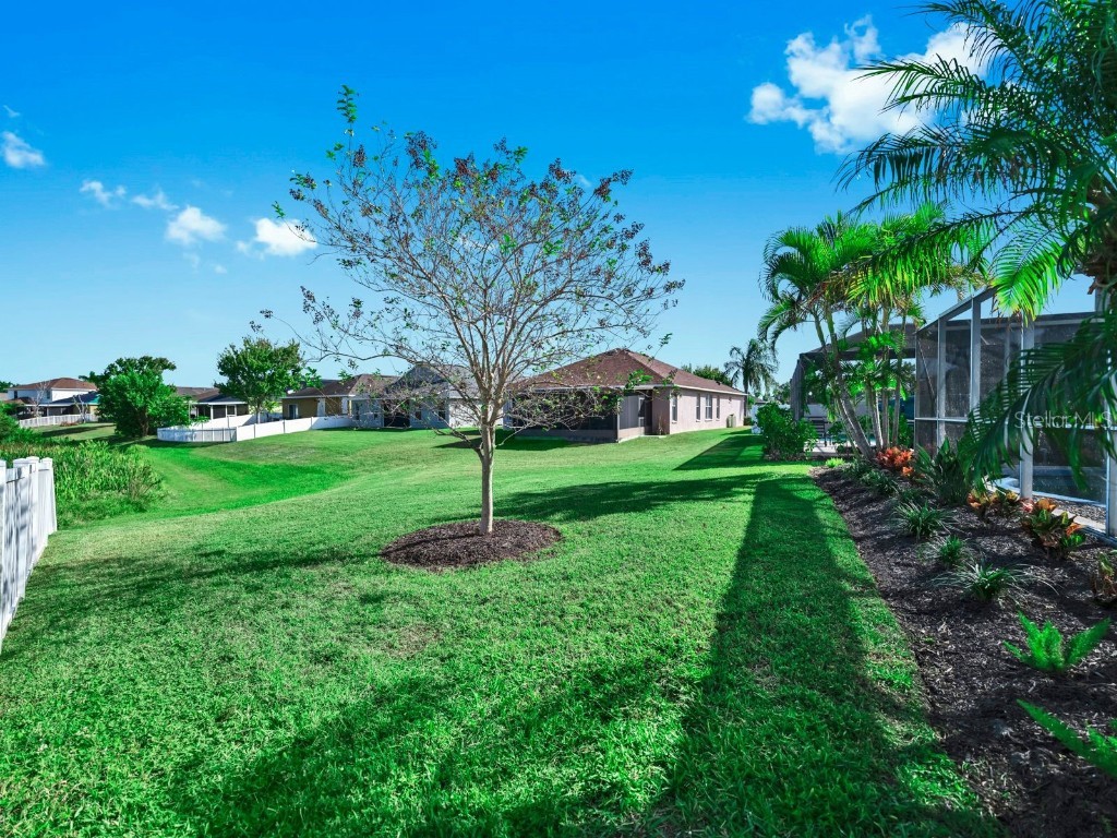 302 York Dale Drive Ruskin FL 33570 TB8445760 image53