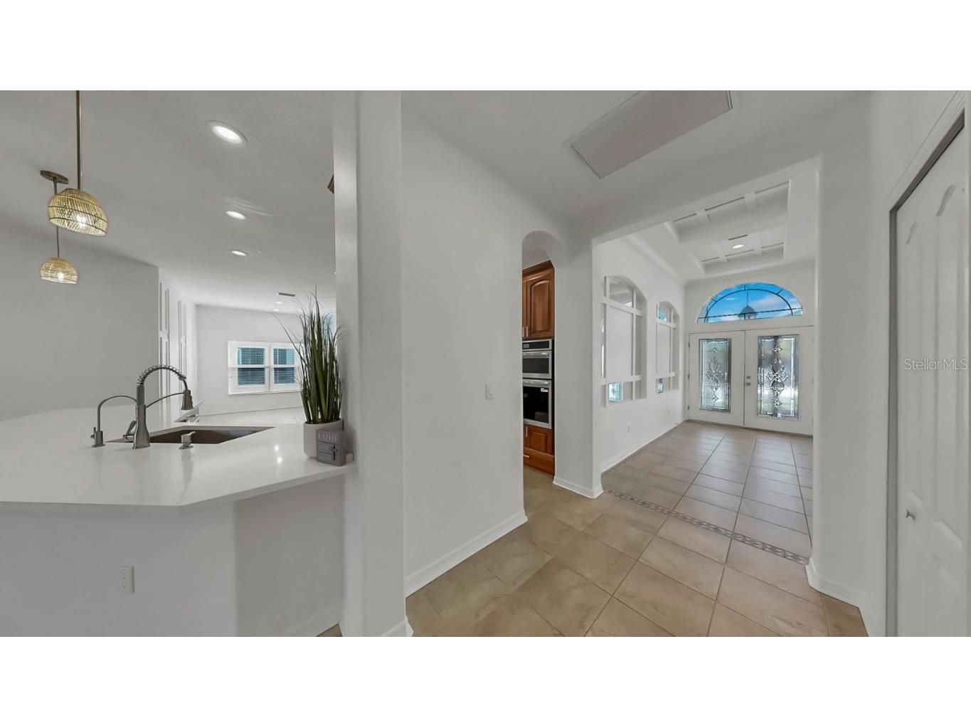 302 York Dale Drive Ruskin FL 33570 TB8445760 image8